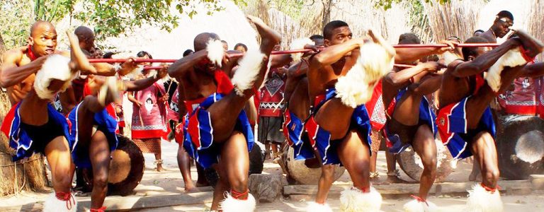 This image has an empty alt attribute; its file name is dancers-768x300-1.jpg