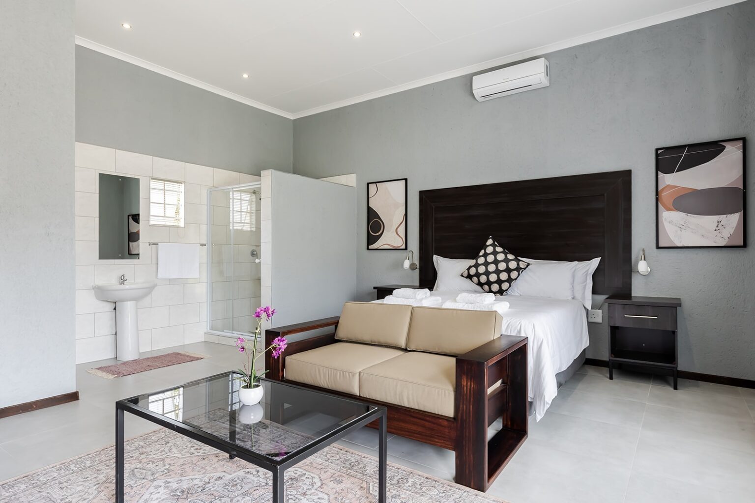 Point R40 Lodge Point R40 Lodge « KLCBT
